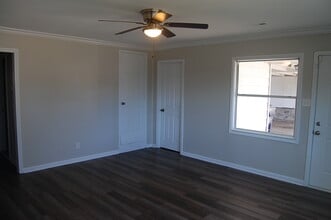 4401 Nicholas Rd NW in Knoxville, TN - Building Photo - Building Photo