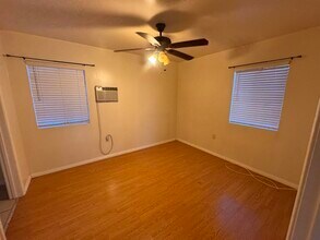 2131 La Paloma Ave, Unit B in Alhambra, CA - Building Photo - Building Photo
