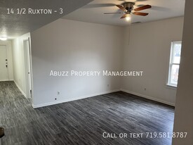 14 1/2 Ruxton Ave