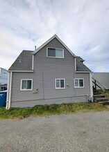 306 2nd St NE, Unit 5 in Auburn, WA - Building Photo - Building Photo