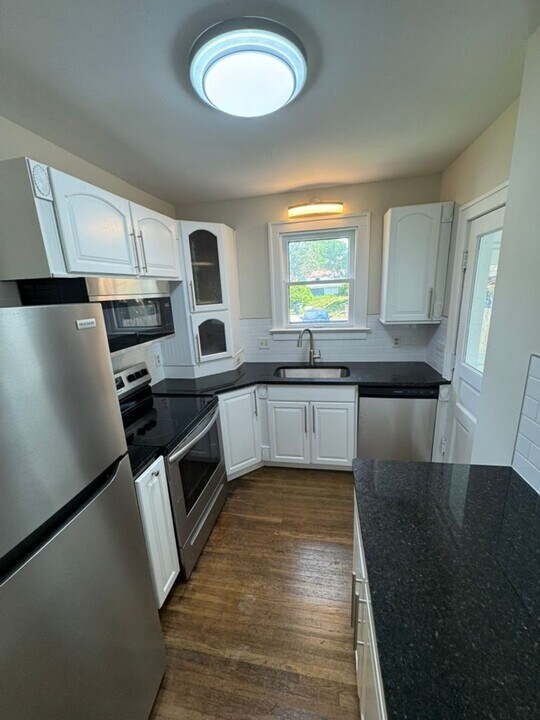 210 Olentangy St in Columbus, OH - Building Photo
