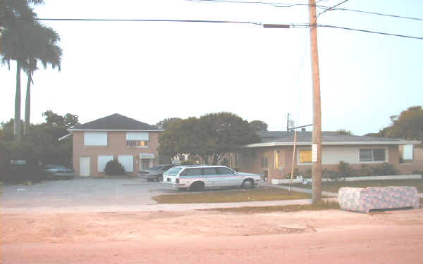 52 NE 11th St in Homestead, FL - Building Photo