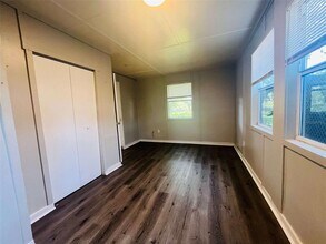 305 E Tomlin St in Plant City, FL - Building Photo - Building Photo