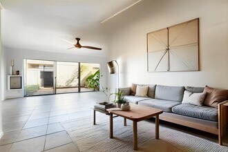 6340 Chevy Chase Dr in Houston, TX - Building Photo - Building Photo