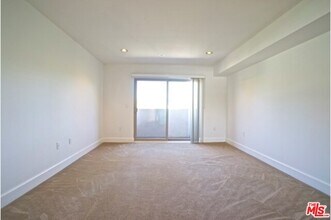 1616 S Westgate Ave in Los Angeles, CA - Building Photo - Building Photo