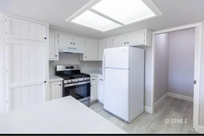 608 E California Ave in Ridgecrest, CA - Building Photo - Building Photo