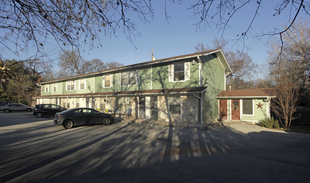 Glen Allen Condominiums in Austin, TX - Building Photo