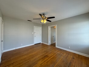 403 E 6th St in Tyler, TX - Building Photo - Building Photo