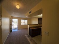 155 Lee Ave in Bullhead City, AZ - Foto de edificio - Building Photo