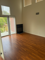 6825 Haskell Ave in Los Angeles, CA - Building Photo