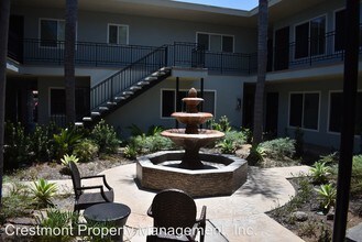 801 C Ave-Unit -Unit 11 in Coronado, CA - Building Photo - Building Photo