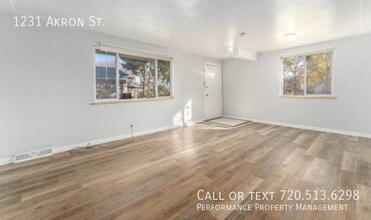 1231 Akron St in Aurora, CO - Building Photo - Building Photo