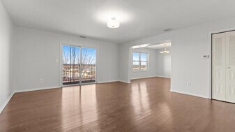 6509 Liberty Ave in North Bergen, NJ - Building Photo