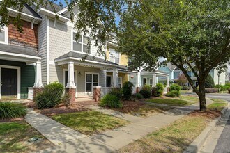 231 Forest Green Dr in Columbia, SC - Building Photo - Building Photo