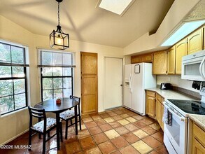 9970 N Colony Dr in Tucson, AZ - Building Photo - Building Photo