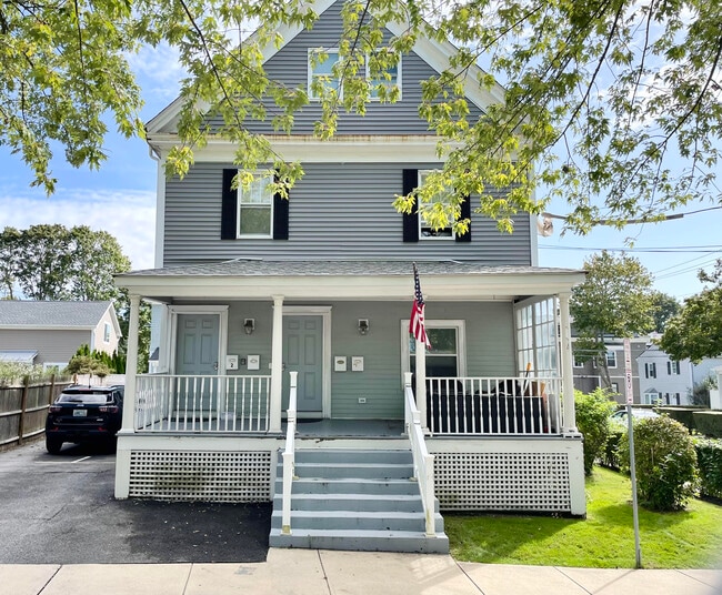 1 Dresser St, Unit 2