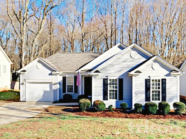 property at 8118 Bella Vista Ct