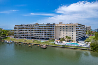 Bayshore Yacht and Tennis Club in Indian Shores, FL - Building Photo - Building Photo