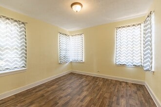 154 St Charles Ave in Biloxi, MS - Building Photo - Building Photo