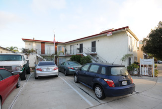 The Continental in Seal Beach, CA - Building Photo - Building Photo