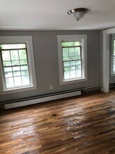 97 Oxford St, Unit 2 in Somerville, MA - Building Photo - Building Photo