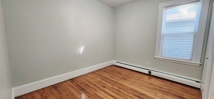 69 Mozart St, Unit 3 in Boston, MA - Building Photo - Building Photo