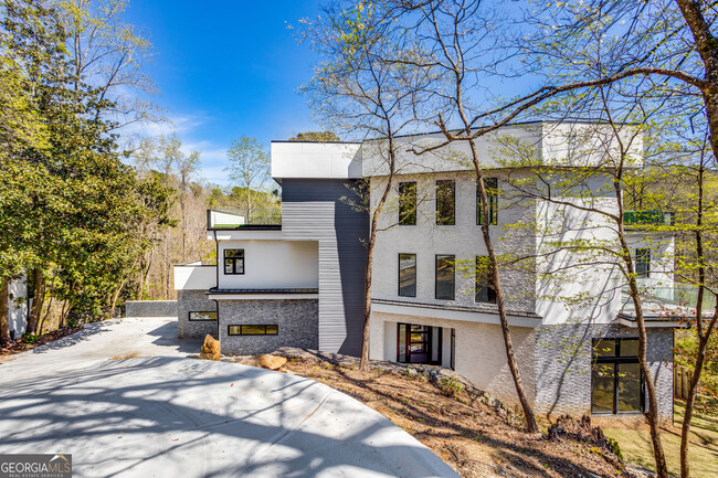 600 Colebrook Ct NW in Atlanta, GA - Building Photo - Building Photo