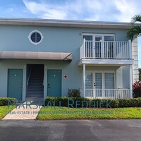 3226 N Key Dr in North Fort Myers, FL - Foto de edificio - Building Photo