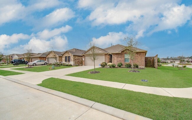 14344 Rain Dr in New Caney, TX - Building Photo - Building Photo