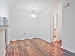 632 Granville Ct in Atlanta, GA - Building Photo - Building Photo