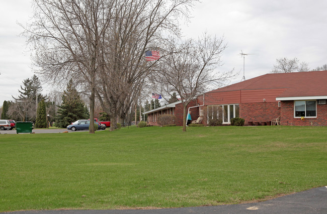 Goldendale Homes in Annandale, MN - Building Photo - Building Photo