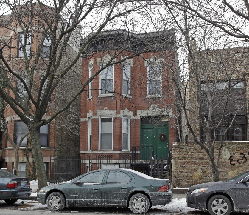 2138 N Sheffield Ave in Chicago, IL - Building Photo