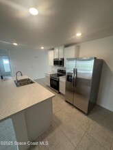 520 Treemont Ave in Palm Bay, FL - Building Photo - Building Photo