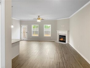 5108 Fox Den Rd in Oakwood, GA - Building Photo - Building Photo
