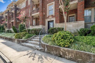 1789 Madison Ave in Memphis, TN - Building Photo