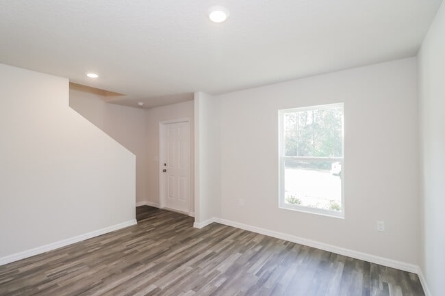 2922 W Higgins Pl in Citrus Springs, FL - Building Photo - Building Photo