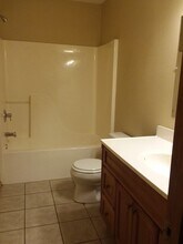3870 W Roxbury St in Springfield, MO - Building Photo - Building Photo
