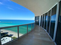 17201 Collins, Unit 2202 in Sunny Isles Beach, FL - Building Photo - Building Photo