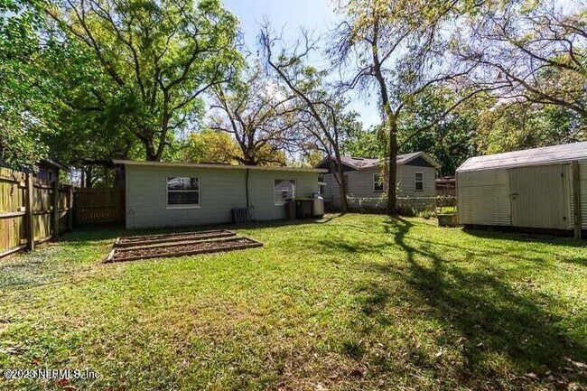 3329 College St in Jacksonville, FL - Building Photo - Building Photo