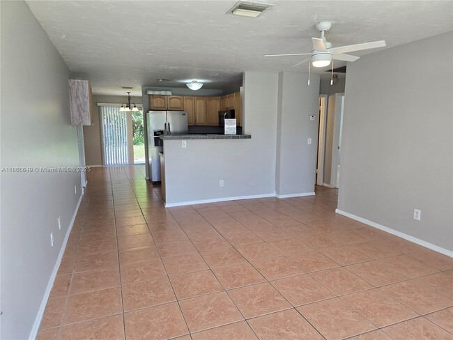 1260 SE St Lawrence Way in Stuart, FL - Building Photo - Building Photo