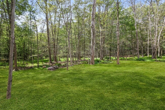 1540 Lake Ln in Pocono Lake, PA - Building Photo - Building Photo