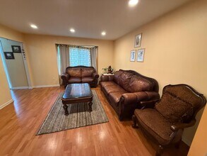 22291 Arbor Ln in Farmington Hills, MI - Building Photo - Building Photo