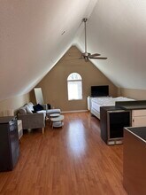 2312 Carleton Ave in Fort Worth, TX - Foto de edificio - Building Photo