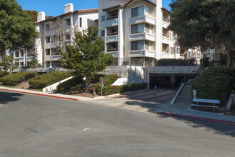 Presidio Place in San Diego, CA - Building Photo - Building Photo