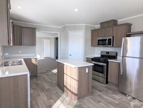 521 Washington in Belleville, MI - Building Photo - Building Photo