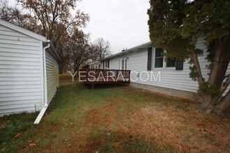 195 Shields St in Burlington, IA - Building Photo - Building Photo