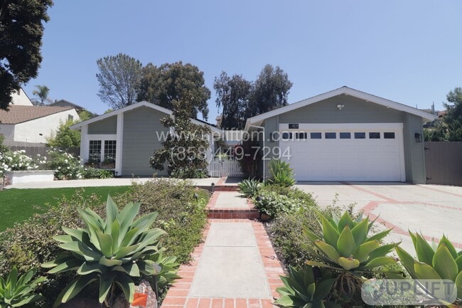 property at 4275 Tambor Ct