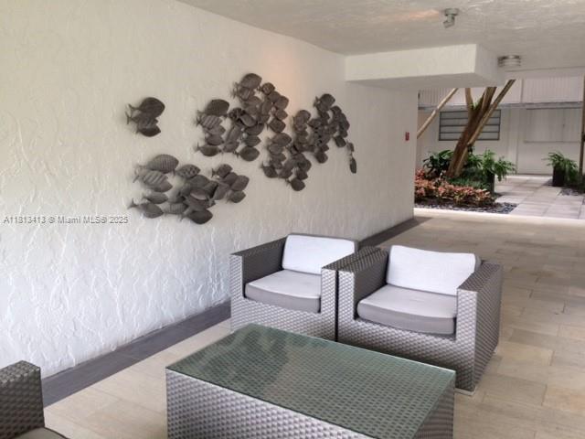 680 NE 64th St in Miami, FL - Building Photo - Building Photo