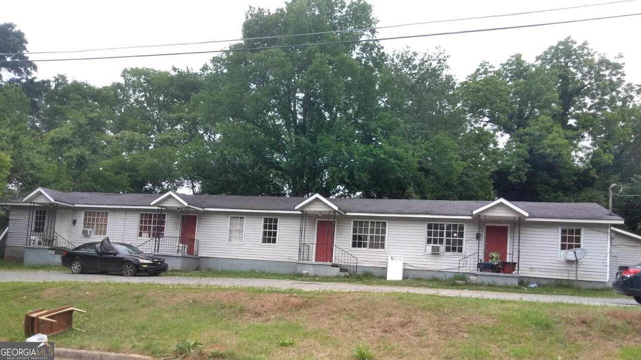 105 E 11th St SE in Rome, GA - Building Photo