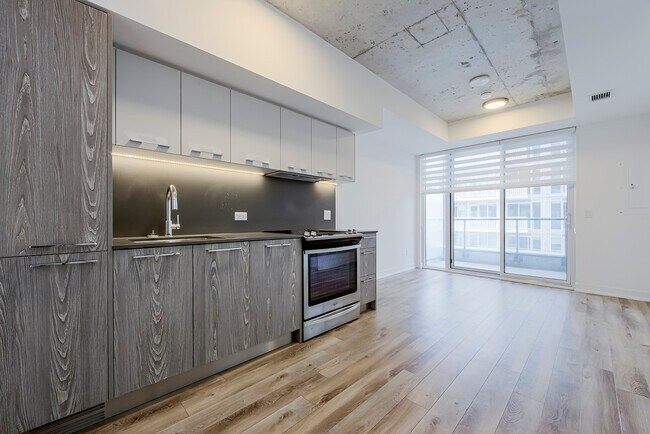 30-730 Baseball Pl in Toronto, ON - Building Photo - Building Photo